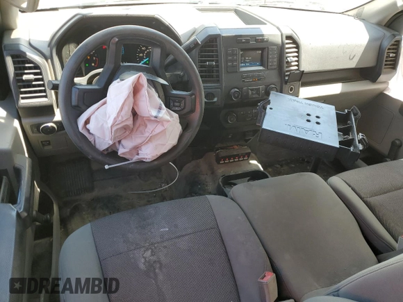 2018 Ford F-150 XL with VIN 1FTEX1CB1JKC58165, listed as a Copart auction lot 61529075 with 105,771 mi miles and Salvage title. Bid and sale history available at DreamBid. Image 8.
