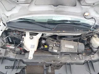 2017 GMC Savana Cargo z VIN 1GTW7AFF8H1130346, wystawiony jako IAAI lot #40884442 z przebiegiem 146 914 mil mil oraz . Historia ofert i sprzedaży dostępna na DreamBid. Obrazek 10.