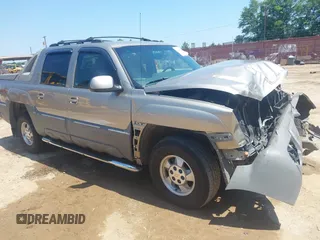 2002 Chevrolet Avalanche z VIN 3GNEK13T02G127607, wystawiony jako IAAI lot #42247519 z przebiegiem 249 223 mil mil oraz . Historia ofert i sprzedaży dostępna na DreamBid. Obrazek 1.