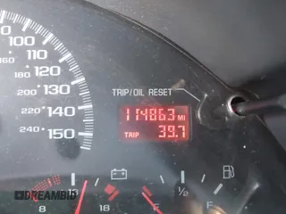 2002 Chevrolet Camaro Z28 z VIN 2G1FP22G722167574, wystawiony jako IAAI lot #41976510 z przebiegiem 114 863 mil mil oraz . Historia ofert i sprzedaży dostępna na DreamBid. Obrazek 15.