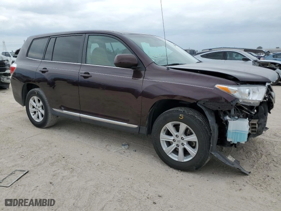 2011 Toyota Highlander with VIN 5TDZK3EH8BS045656, listed as a Copart auction lot 53379955 with 156,890 mi miles and Salvage Title. Bid and sale history available at carsss.com. Image 4.