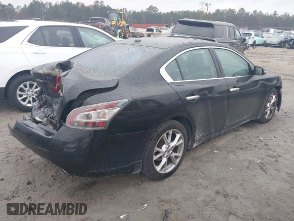 2014 Nissan Maxima S with VIN 1N4AA5AP2EC456457, listed as a IAAI auction lot 41077168 with 171,846 mi miles and . Bid and sale history available at DreamBid. Image 4.