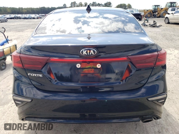 2021 Kia Forte FE with VIN 3KPF24AD6ME279559, listed as a Copart auction lot 71613073 with 41,241 mi miles and Salvage Title. Bid and sale history available at carsss.com. Image 6.