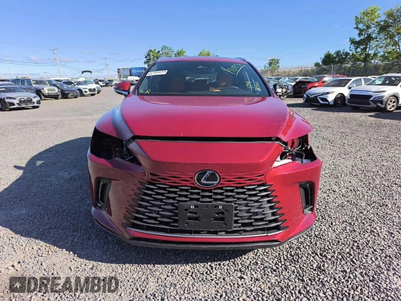 2024 Lexus RX 350 z VIN 2T2BAMCA9RC079250, wystawiony jako Copart lot #57477835 z przebiegiem 174 mil mil oraz Szkody całkowita. Historia ofert i sprzedaży dostępna na DreamBid. Obrazek 5.