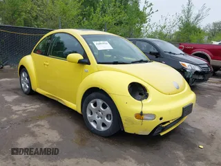 2002 Volkswagen Beetle GLS with VIN 3VWCB21C82M445787, listed as a IAAI auction lot 42093926 with 206,538 mi miles and . Bid and sale history available at DreamBid. Image 1.