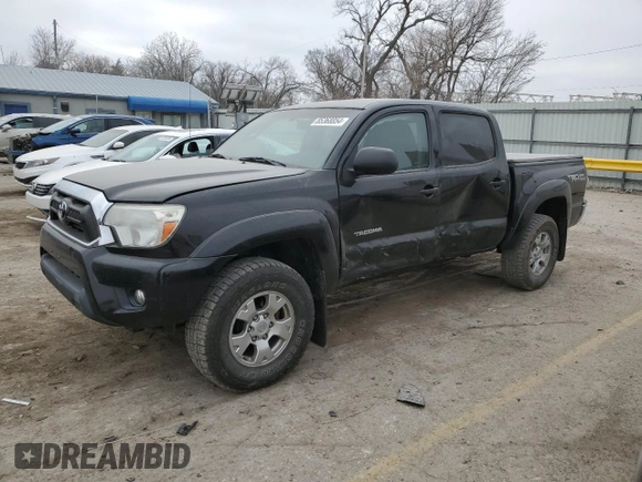 2015 Toyota Tacoma z VIN 3TMLU4EN0FM170751, wystawiony jako Copart lot #85368854 z przebiegiem 92 689 mil mil oraz Szkoda całkowita • Salvage title. Historia ofert i sprzedaży dostępna na DreamBid. Obrazek 1.