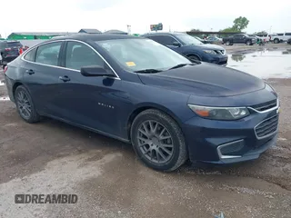 2016 Chevrolet Malibu LS z VIN 1G1ZB5ST9GF204575, wystawiony jako IAAI lot #42166955 z przebiegiem 154 253 mil mil oraz . Historia ofert i sprzedaży dostępna na DreamBid. Obrazek 1.