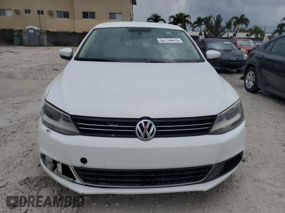 2014 Volkswagen Jetta TDI w/Premium with VIN 3VWLL7AJ2EM266867, listed as a Copart auction lot 52174475 with 73,574 mi miles and Salvage title. Bid and sale history available at DreamBid. Image 5.