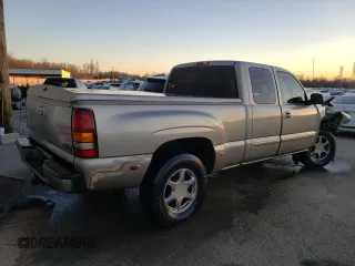 2003 GMC Sierra Denali z VIN 2GTFK69U131156988, wystawiony jako Copart lot #41906924 z przebiegiem Nie podano mil oraz Szkody całkowita. Historia ofert i sprzedaży dostępna na DreamBid. Obrazek 3.