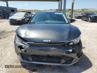 2024 Kia EV6 Wind with VIN KNDC34LA3R5614041, listed as a Copart auction lot 54500035 with 23,378 mi miles and Clean Title. Bid and sale history available at carsss.com. Image 5.