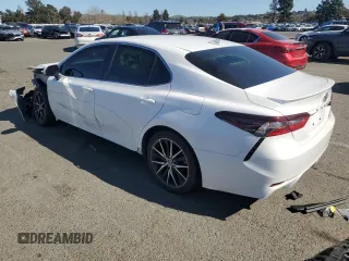 2023 Toyota Camry SE with VIN 4T1G11AK2PU799683, listed as a Copart auction lot 48240755 with 32,331 mi miles and Salvage Title. Bid and sale history available at DreamBid. Image 2.