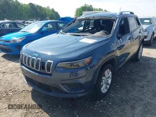 2021 Jeep Cherokee Latitude z VIN 1C4PJLCB5MD155930, wystawiony jako IAAI lot #42091426 z przebiegiem 77 302 mil mil oraz . Historia ofert i sprzedaży dostępna na DreamBid. Obrazek 2.