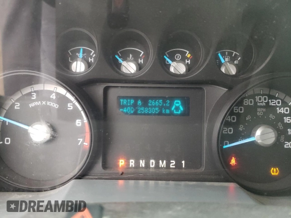 2012 Ford F-250 XL with VIN 1FT7W2A63CED01879, listed as a Copart auction lot 82196444 with 258,305 mi miles and Clean title. Bid and sale history available at DreamBid. Image 9.