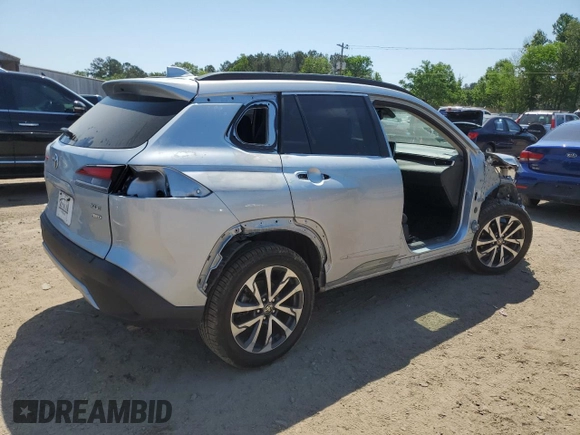 2022 Toyota Corolla Cross XLE с VIN 7MUDAABGXNV006090, выставлен на аукционе Copart как лот 52609245 с пробегом 84 505 миль миль и Списание • Salvage title. История ставок и продаж доступна на DreamBid. Изображение 3.
