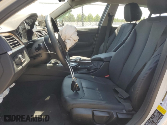 2015 BMW 3 Series 320i xDrive with VIN WBA3C3G56FNT53634, listed as a Copart auction lot 62180485 with 51,278 mi miles and Clean title. Bid and sale history available at DreamBid. Image 7.