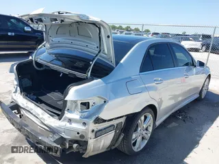 2013 Mercedes-Benz E 350 Luxury with VIN WDDHF5KB7DA694107, listed as a IAAI auction lot 41967966 with 67,348 mi miles and . Bid and sale history available at DreamBid. Image 4.
