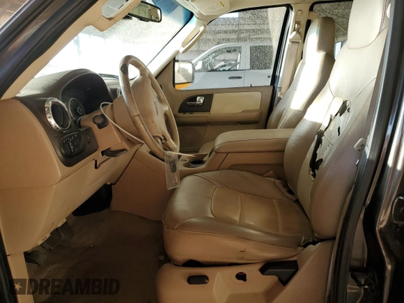 2006 Ford Expedition Eddie Bauer with VIN 1FMFU18526LA76553, listed as a Copart auction lot 47435985 with 199,952 mi miles and Salvage Title. Bid and sale history available at carsss.com. Image 7.