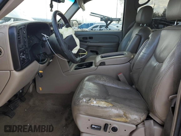 2006 Chevrolet Silverado 1500 LT1 with VIN 2GCEK13N661266262, listed as a Copart auction lot 83371164 with 243,702 mi miles and Salvage Title. Bid and sale history available at DreamBid. Image 7.