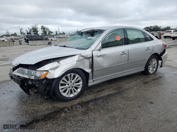 2011 Hyundai Azera GLS with VIN KMHFC4DD1BA533005, listed as a Copart auction lot 85554994 with 0 mi miles and Salvage Title. Bid and sale history available at carsss.com. Image 1.