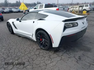 2015 Chevrolet Corvette Z06 3LZ with VIN 1G1YU2D64F5603779, listed as a IAAI auction lot 41347822 with 38,845 mi miles. Bid and sale history available at carsss.com. Image 3.