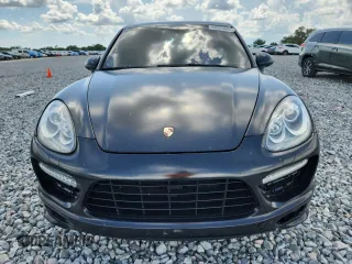 2013 Porsche Cayenne GTS with VIN WP1AD2A25DLA75526, listed as a Copart auction lot 60520865 with Not provided miles and Salvage title. Bid and sale history available at DreamBid. Image 5.