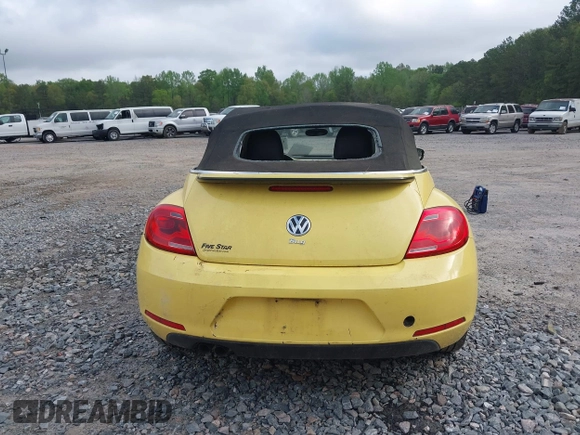 2013 Volkswagen Beetle 2.5L with VIN 3VW5P7AT1DM802091, listed as a IAAI auction lot 41947850 with 92,937 mi miles and . Bid and sale history available at DreamBid. Image 15.
