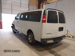 2019 Chevrolet Express Passenger LS with VIN 1GAWGEFG4K1200151, listed as a IAAI auction lot 41540721 with 111,873 mi miles and . Bid and sale history available at DreamBid. Image 3.