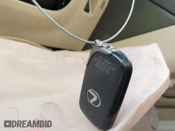 2011 Lexus RX 350 with VIN JTJZK1BA7B2004578, listed as a IAAI auction lot 42121086 with 161,990 mi miles and . Bid and sale history available at DreamBid. Image 11.