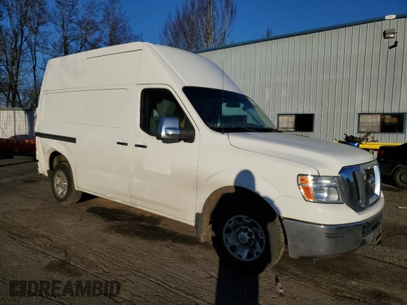 2012 Nissan NV SV z VIN 1N6BF0LY9CN116777, wystawiony jako Copart lot #45155225 z przebiegiem 159 708 mil mil oraz Szkoda całkowita • Salvage title. Historia ofert i sprzedaży dostępna na DreamBid. Obrazek 4.