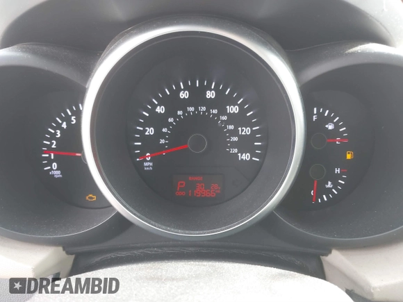 2012 Kia Soul + with VIN KNDJT2A68C7370795, listed as a IAAI auction lot 41540199 with 119,966 mi miles. Bid and sale history available at carsss.com. Image 7.