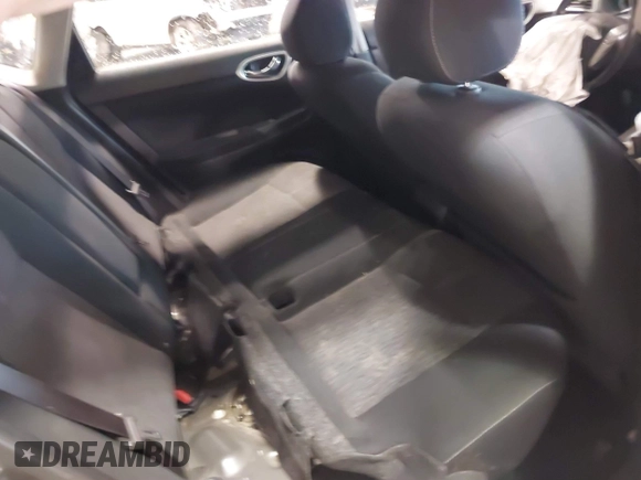 2015 Nissan Sentra SV with VIN 3N1AB7AP2FY240087, listed as a IAAI auction lot 41854605 with 139,618 mi miles. Bid and sale history available at carsss.com. Image 8.