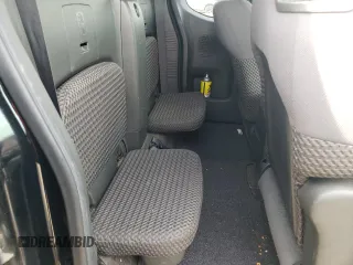 2012 Nissan Frontier SV z VIN 1N6BD0CT5CC468504, wystawiony jako Copart lot #54602885 z przebiegiem 108 724 mil mil oraz Szkody całkowita. Historia ofert i sprzedaży dostępna na DreamBid. Obrazek 10.