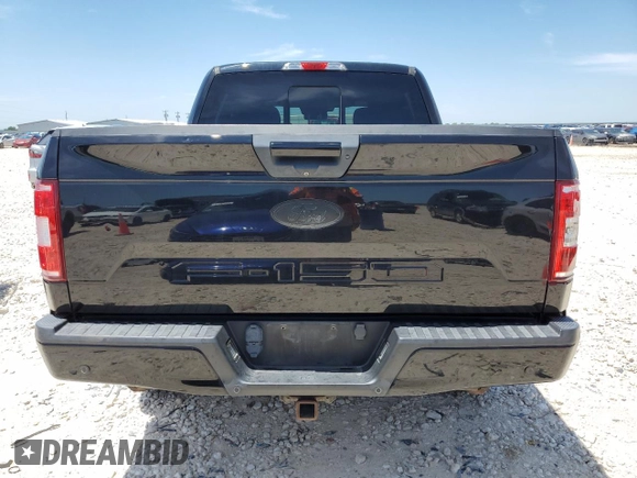 2018 Ford F-150 XL z VIN 1FTEW1CGXJKD03778, wystawiony jako Copart lot #55851425 z przebiegiem 83 918 mil mil oraz Czysty tytuł • Clean title. Historia ofert i sprzedaży dostępna na DreamBid. Obrazek 6.