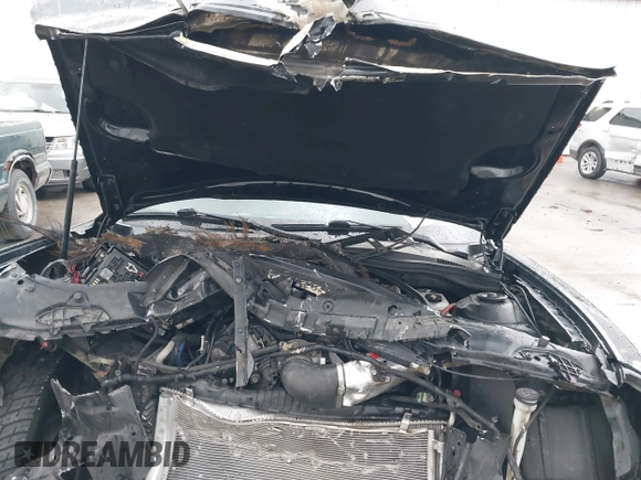 2013 Chevrolet Camaro LT with VIN 2G1FB1E35D9228044, listed as a IAAI auction lot 38902272 with 113,692 mi miles and . Bid and sale history available at DreamBid. Image 10.