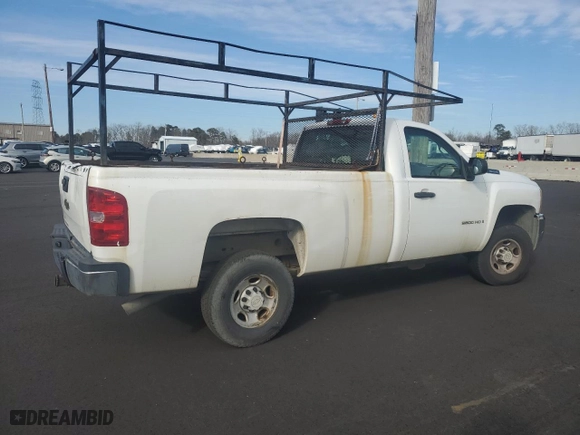 2007 Chevrolet Silverado 2500HD Work Truck with VIN 1GCHC24K07E510606, listed as a Copart auction lot 43170545 with NaN miles and Clean Title. Bid and sale history available at carsss.com. Image 3.