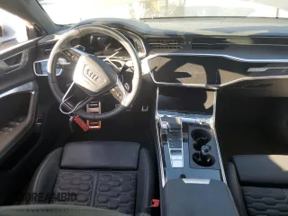 2021 Audi RS 7 z VIN WUAPCBF20MN904937, wystawiony jako Copart lot #69632473 z przebiegiem 17 951 mil mil oraz . Historia ofert i sprzedaży dostępna na DreamBid. Obrazek 8.