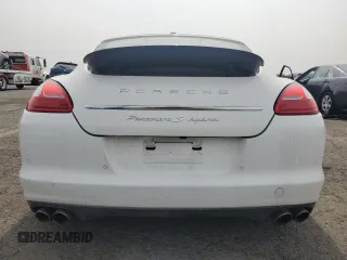 2012 Porsche Panamera S Hybrid с VIN WP0AD2A77CL045424, выставлен на аукционе Copart как лот 61158305 с пробегом Не указан миль и Чистый • Clean title. История ставок и продаж доступна на DreamBid. Изображение 6.
