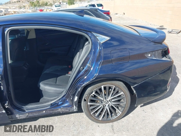 2023 Lexus ES with VIN 58ADA1C12PU034148, listed as a IAAI auction lot 41600165 with 40,164 mi miles. Bid and sale history available at carsss.com. Image 6.