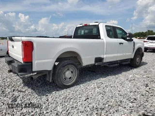 2023 Ford F-250 XL с VIN 1FT7X2BA4PEC40595, выставлен на аукционе Copart как лот 64612205 с пробегом 79 599 миль миль и Списание • Salvage title. История ставок и продаж доступна на DreamBid. Изображение 3.