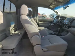 2006 Toyota Tacoma with VIN 5TEUU42N56Z152094, listed as a Copart auction lot 48558575 with 210,011 mi miles and Salvage Title. Bid and sale history available at carsss.com. Image 10.
