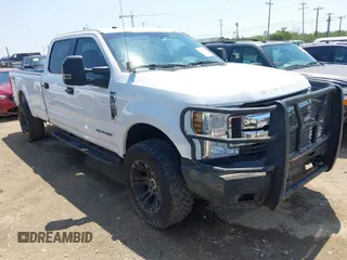 2019 Ford F-250 XL z VIN 1FT7W2BT0KEE85911, wystawiony jako IAAI lot #42335375 z przebiegiem 278 138 mil mil oraz . Historia ofert i sprzedaży dostępna na DreamBid. Obrazek 1.