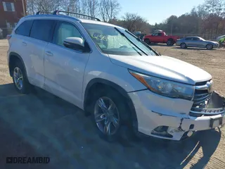 2015 Toyota Highlander Limited with VIN 5TDDKRFH8FS146827, listed as a IAAI auction lot 40840747 with 126,356 mi miles. Bid and sale history available at carsss.com. Image 1.