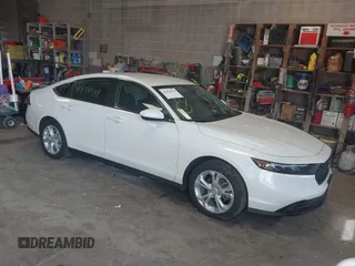2024 Honda Accord LX z VIN 1HGCY1F21RA046286, wystawiony jako IAAI lot #41834348 z przebiegiem 13 326 mil mil oraz . Historia ofert i sprzedaży dostępna na DreamBid. Obrazek 1.