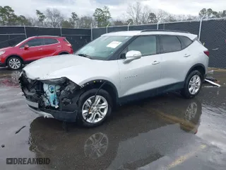 2020 Chevrolet Blazer LT with VIN 3GNKBDRS5LS592451, listed as a IAAI auction lot 41721191 with 78,341 mi miles. Bid and sale history available at carsss.com. Image 2.