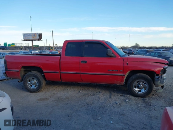 1999 Dodge 1500 with VIN 3B7HC12Y4XG190247, listed as a IAAI auction lot 41239237 with 174,442 mi miles and . Bid and sale history available at DreamBid. Image 14.
