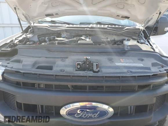 2022 Ford F-250 XL with VIN 1FT7X2B61NEE67333, listed as a Copart auction lot 74192824 with 36,521 mi miles and Salvage Title. Bid and sale history available at DreamBid. Image 11.