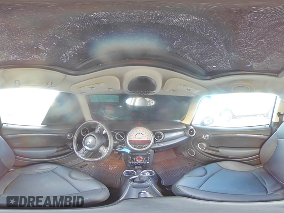 2014 MINI Clubman S z VIN WMWZG3C52ETY33460, wystawiony jako Copart lot #82752834 z przebiegiem 130 015 mil mil oraz Szkoda całkowita • Salvage title. Historia ofert i sprzedaży dostępna na DreamBid. Obrazek 13.