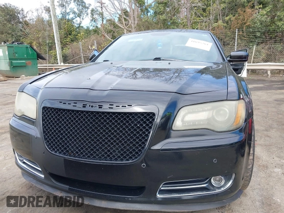 2013 Chrysler 300 C with VIN 2C3CCAKT6DH712441, listed as a IAAI auction lot 41695261 with 182,314 mi miles and . Bid and sale history available at carsss.com. Image 12.