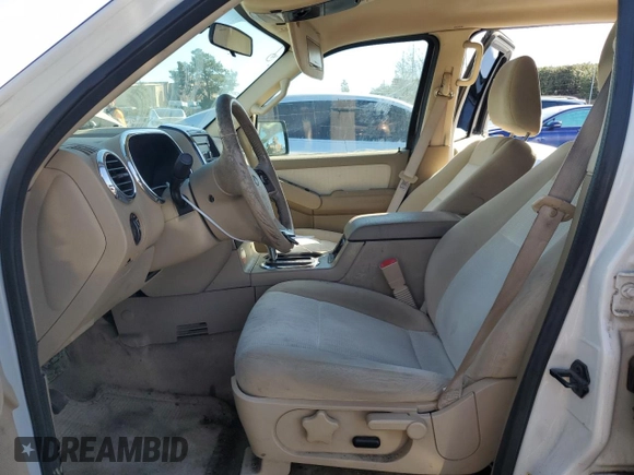 2009 Ford Explorer XLT with VIN 1FMEU73E79UA29961, listed as a Copart auction lot 43614125 with 244,119 mi miles and Clean title. Bid and sale history available at DreamBid. Image 7.