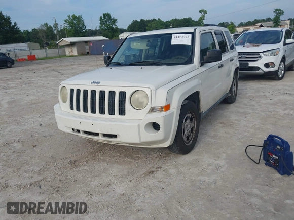 2008 Jeep Patriot Sport with VIN 1J8FT28048D775688, listed as a IAAI auction lot 42451775 with 299,177 mi miles and . Bid and sale history available at DreamBid. Image 2.